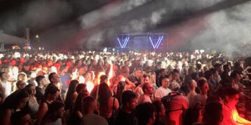 Над 10.000 посетители уживаа во настапот на Армин Ван Бурен во Битола